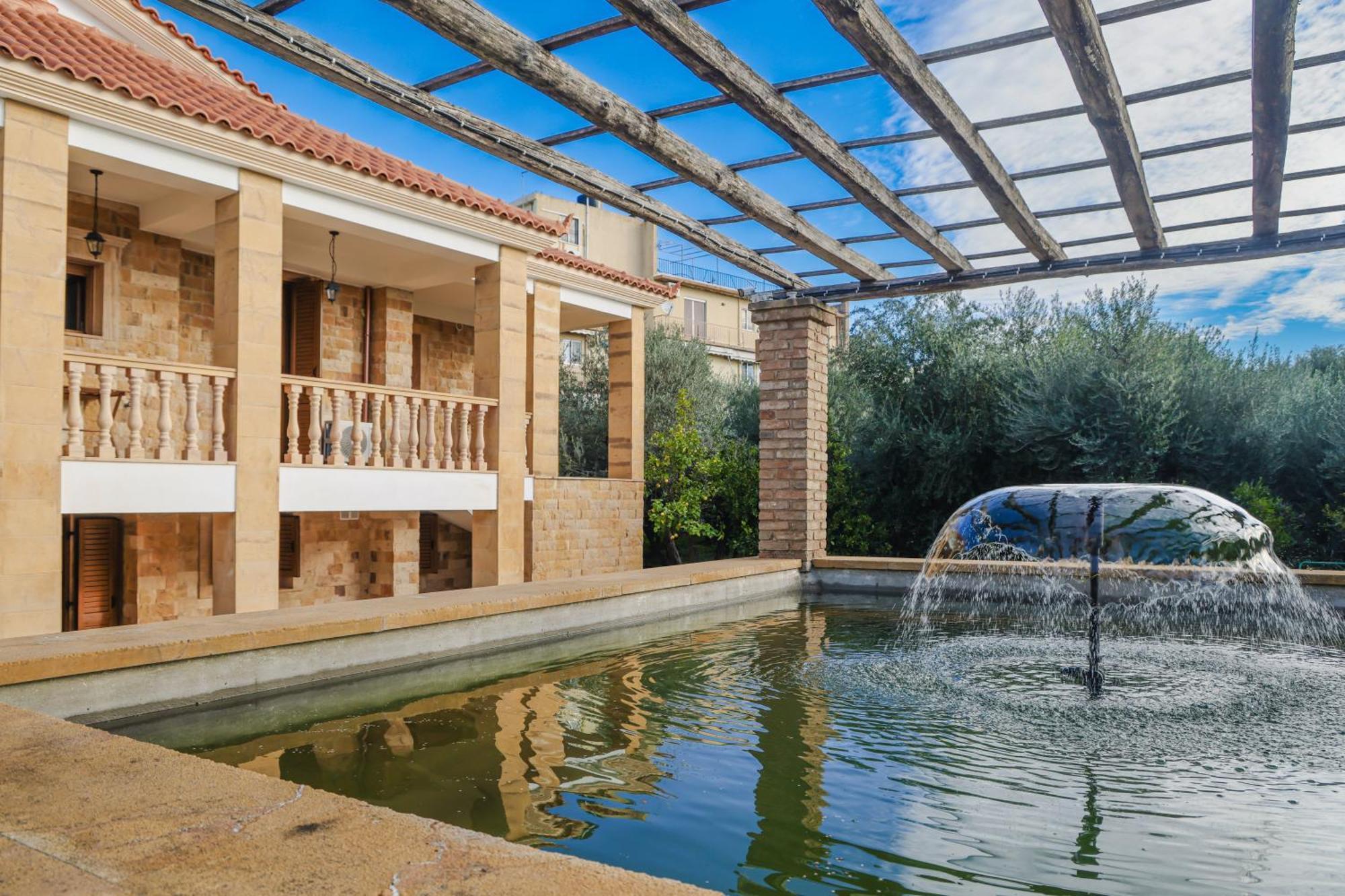 Archontiko Frideriki Luxury Apartments Chios Town Luaran gambar