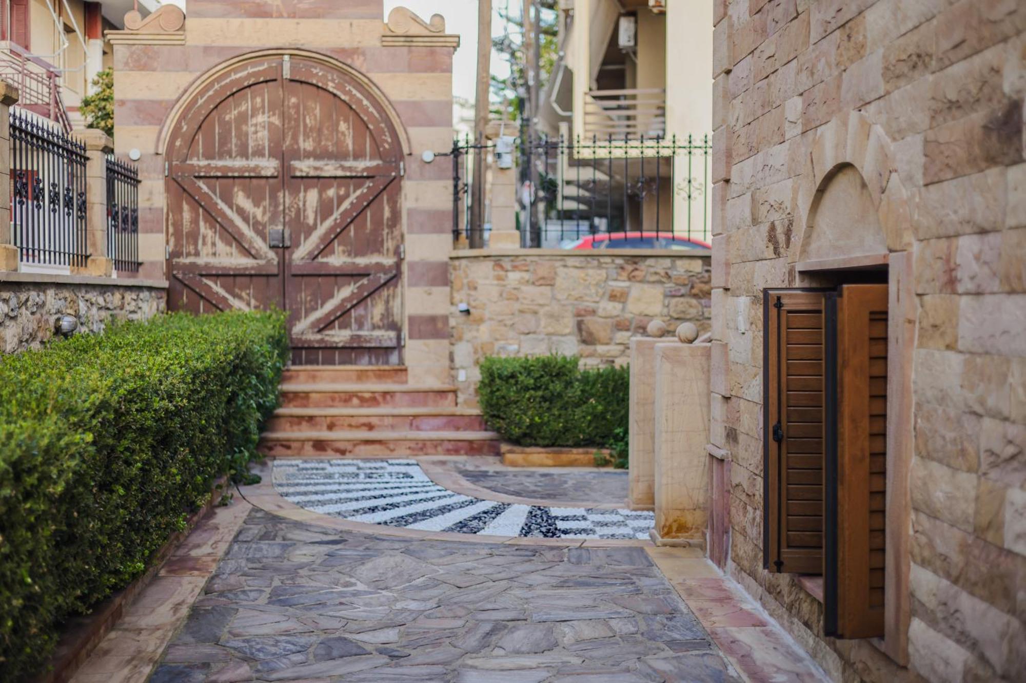 Archontiko Frideriki Luxury Apartments Chios Town Luaran gambar