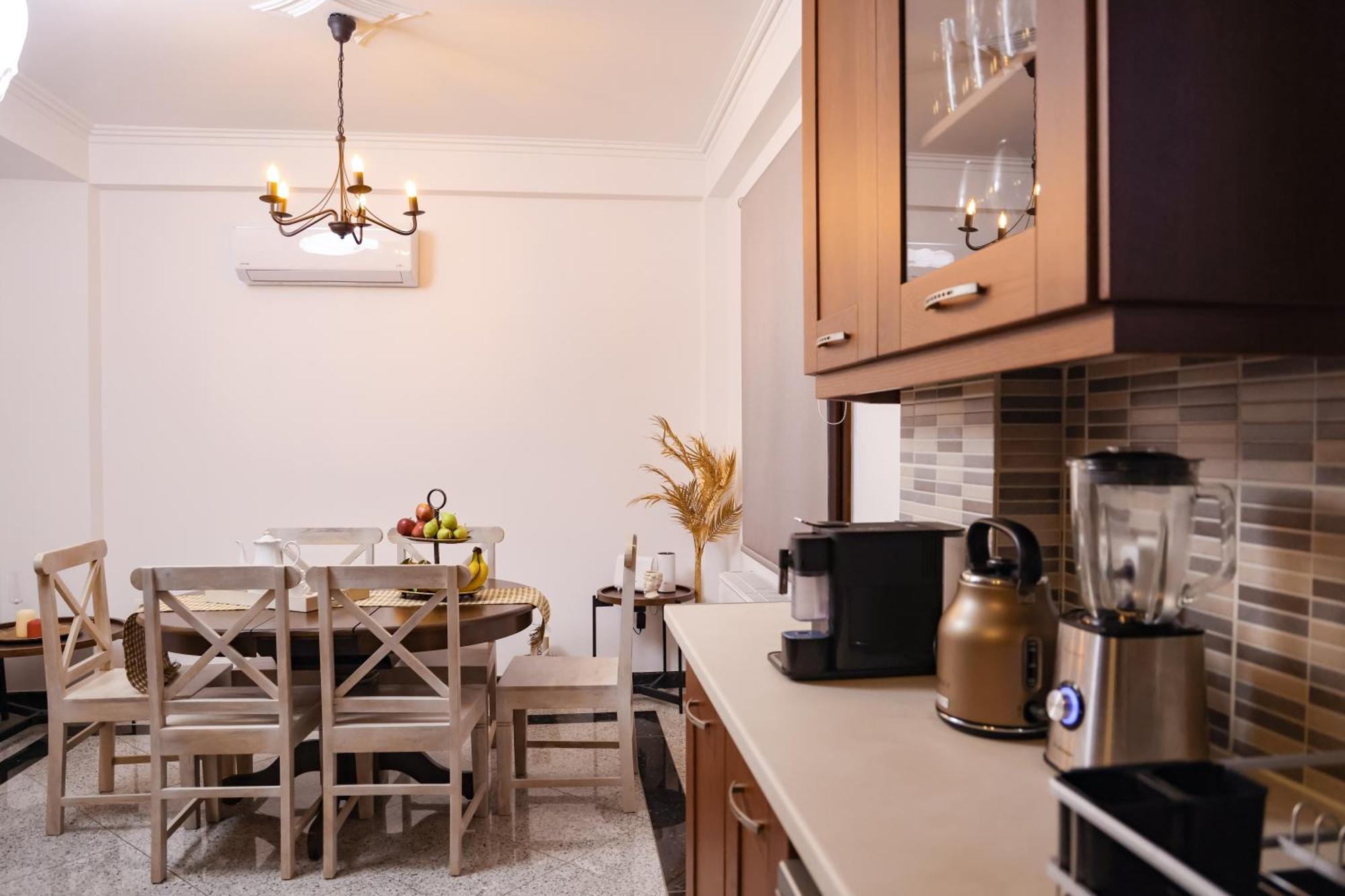 Archontiko Frideriki Luxury Apartments Chios Town Luaran gambar