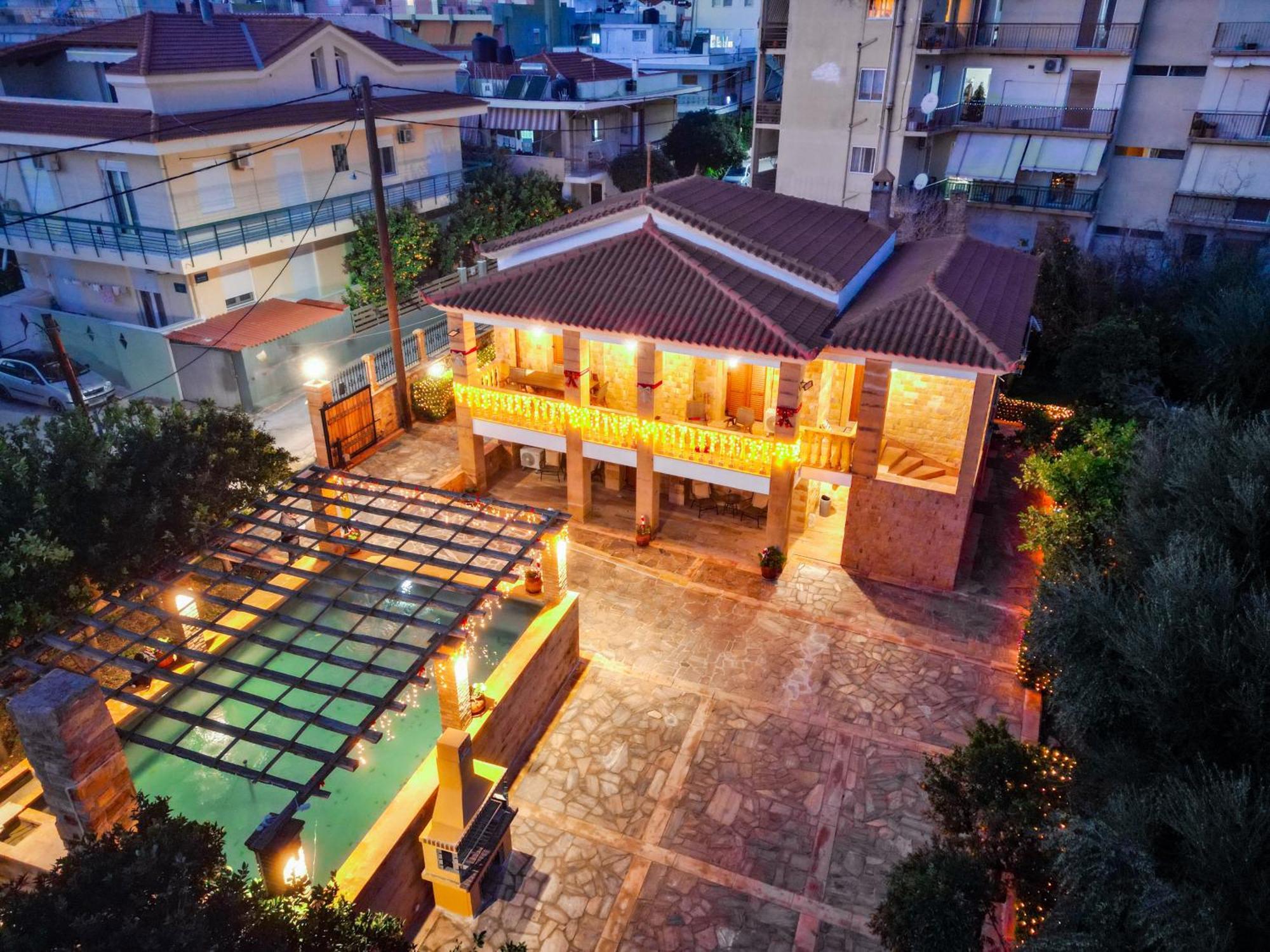 Archontiko Frideriki Luxury Apartments Chios Town Luaran gambar